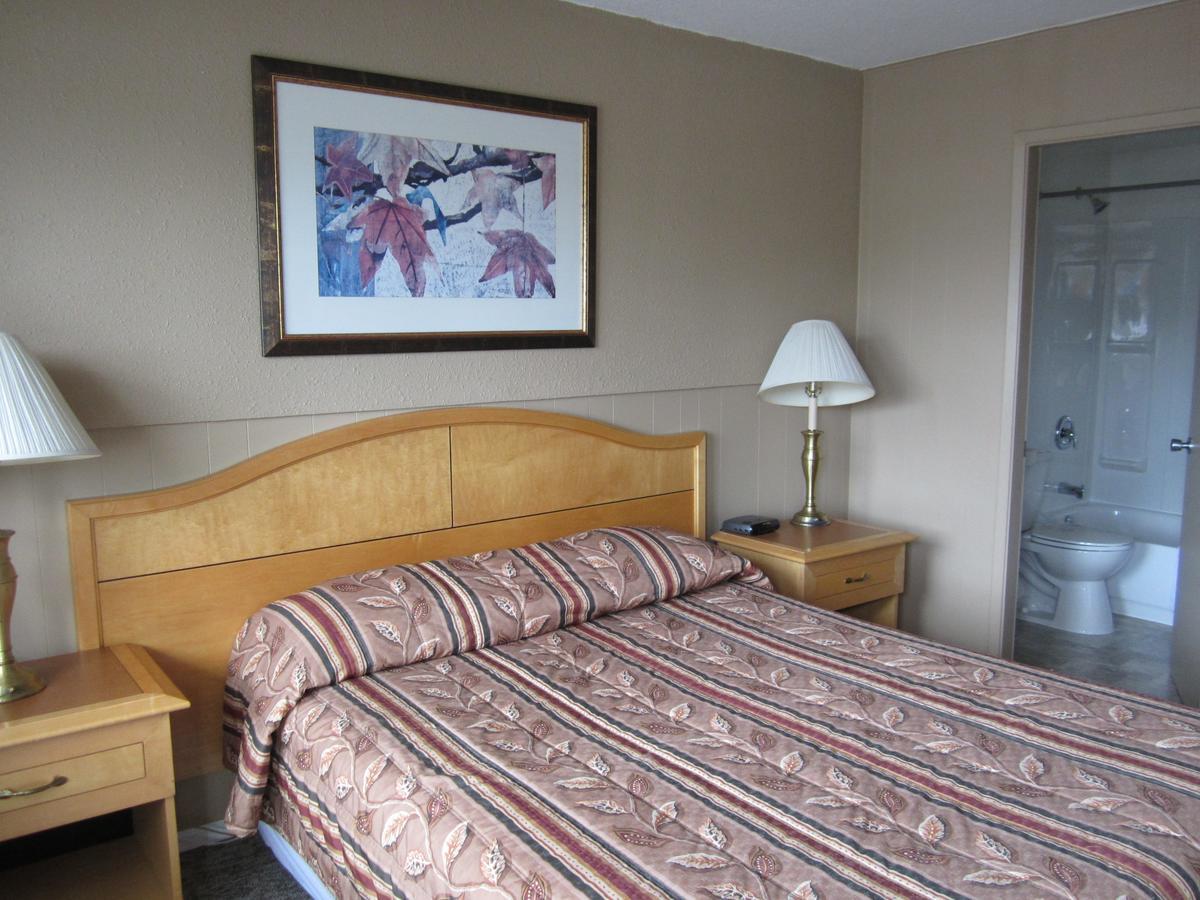 Bulkley Valley Motel New Hazelton エクステリア 写真