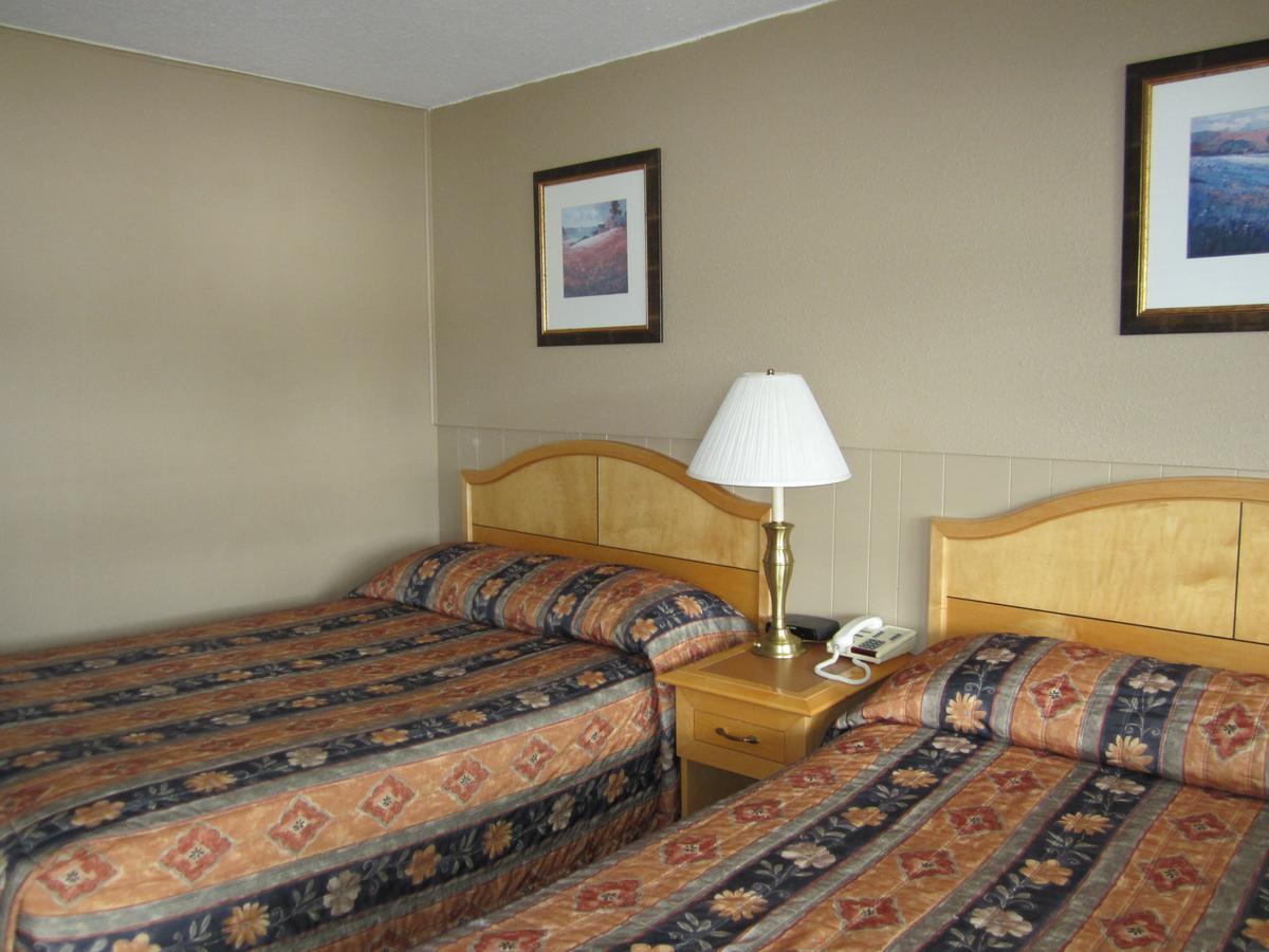 Bulkley Valley Motel New Hazelton エクステリア 写真