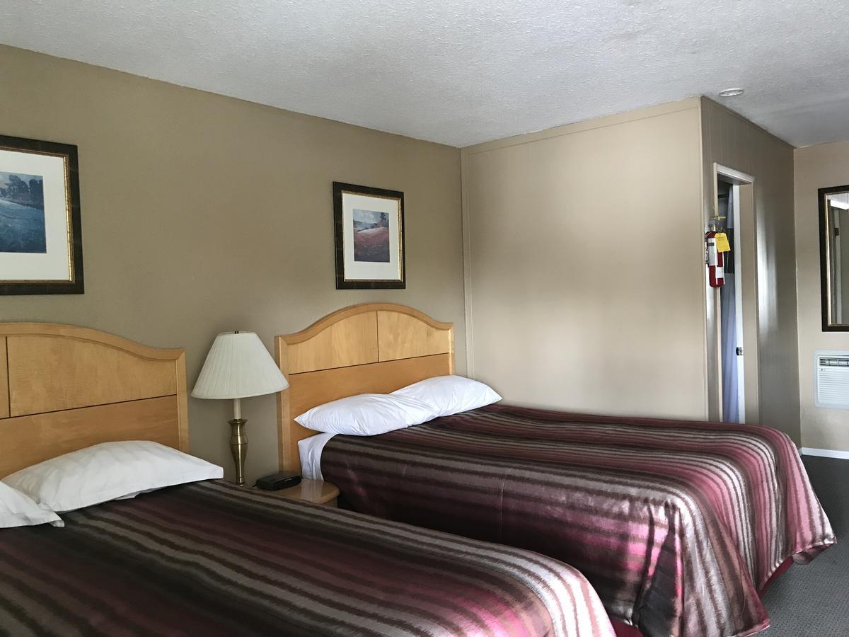 Bulkley Valley Motel New Hazelton エクステリア 写真