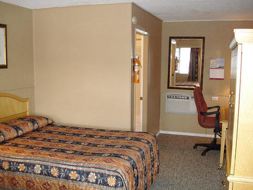 Bulkley Valley Motel New Hazelton エクステリア 写真